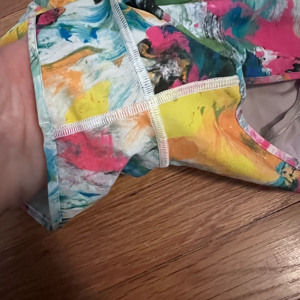 Colorful Abstract Print Lululemon Hotty Hot shorts